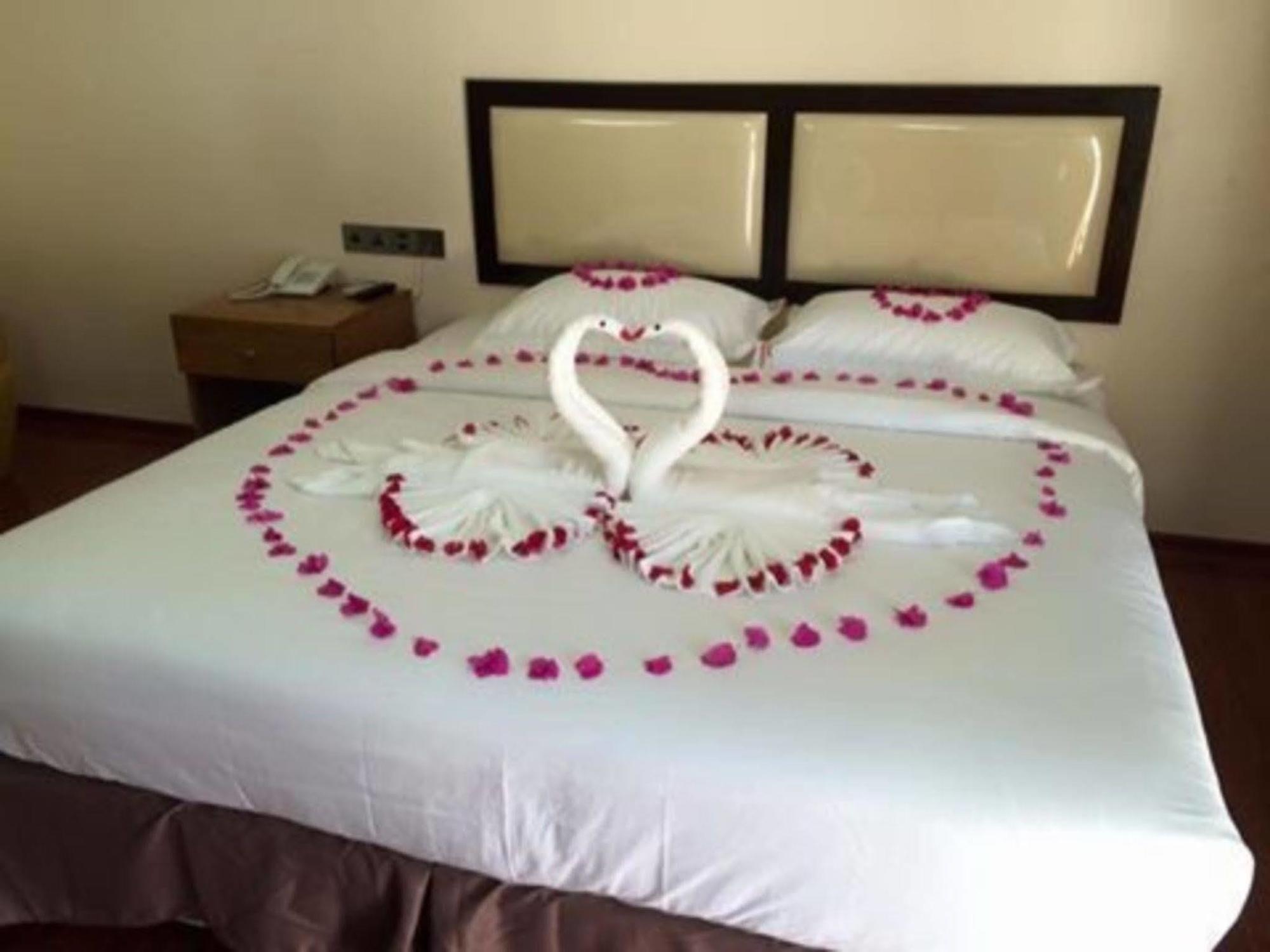 Hotel Yadanar Oo Mandalay Extérieur photo